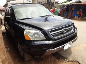 Honda Pilot 2004 Black