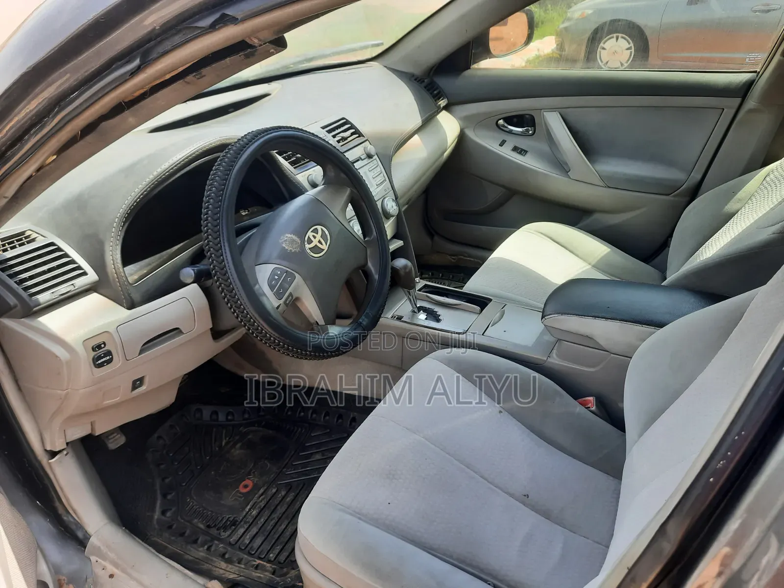 Toyota Camry 2011 Gray