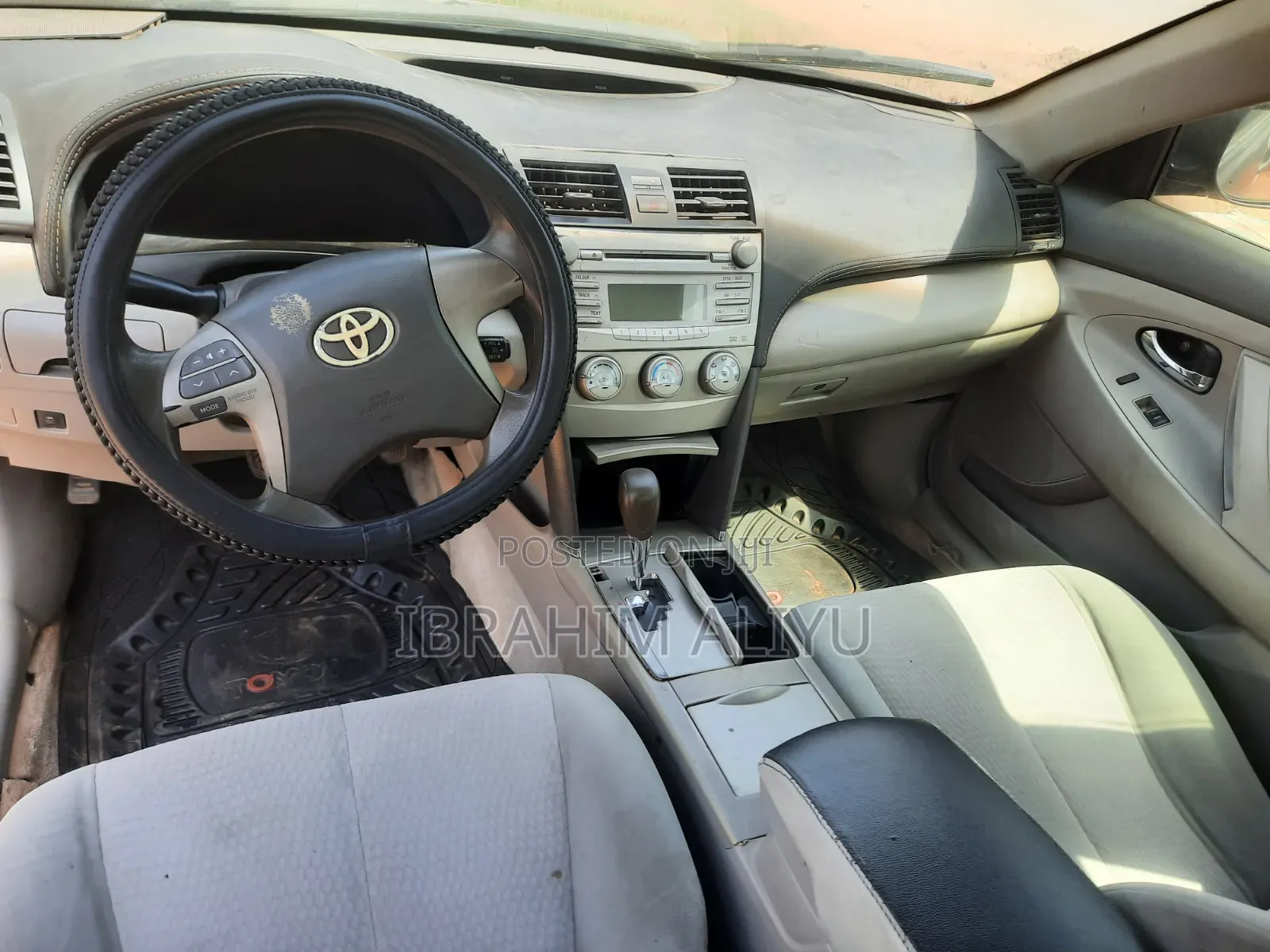 Toyota Camry 2011 Gray