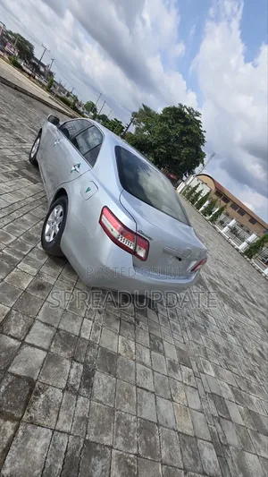 Toyota Camry 2008 Silver