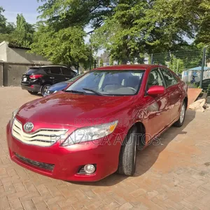 Toyota Camry 2011 Red