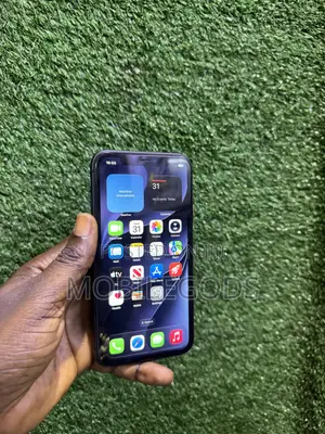 Apple iPhone 11 64 GB Black