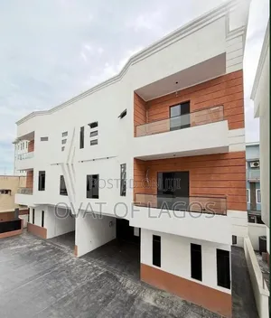 5bdrm Duplex in Osapa london for sale