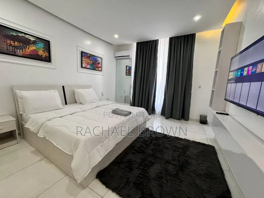 2 Bed Smart Home/Pool/Gym/PS5 at Lekki 1