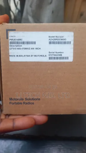 Motorola GP340 Walkie-Talkie