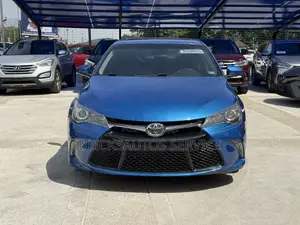 Toyota Camry SE w/Special Edition Pkg (2.5L 4cyl 6A) 2016 Blue