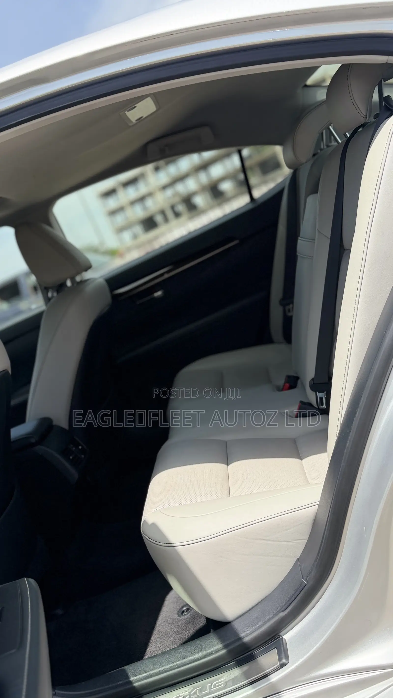 Lexus ES 2014 Silver