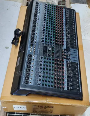 High Quality Yamaha 24 Channels Mixer