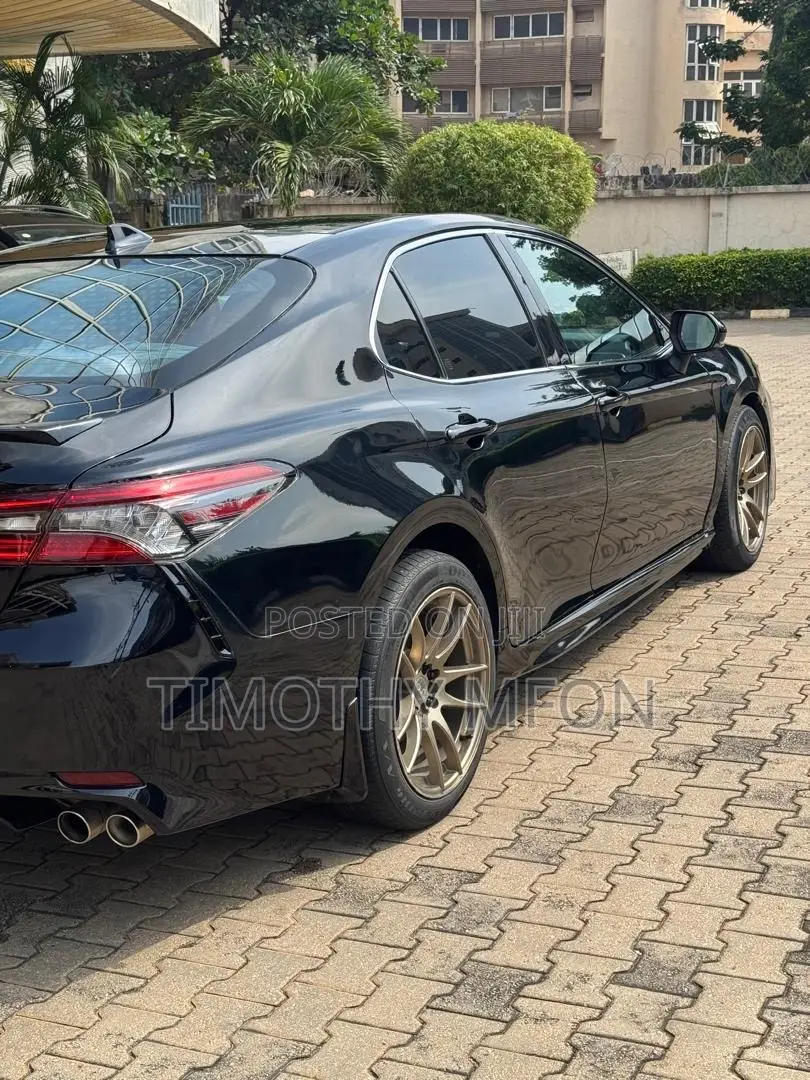 Toyota Camry XSE 2022 Black