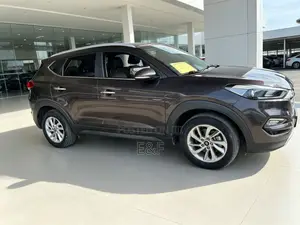 Hyundai Tucson 2017 Brown
