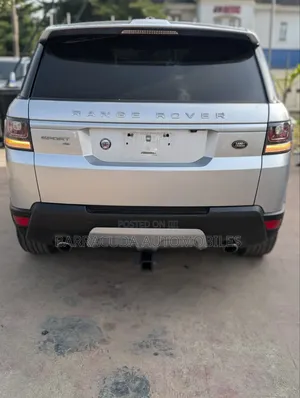Land Rover Range Rover Sport HSE 4x4 (3.0L 6cyl 8A) 2014 Silver