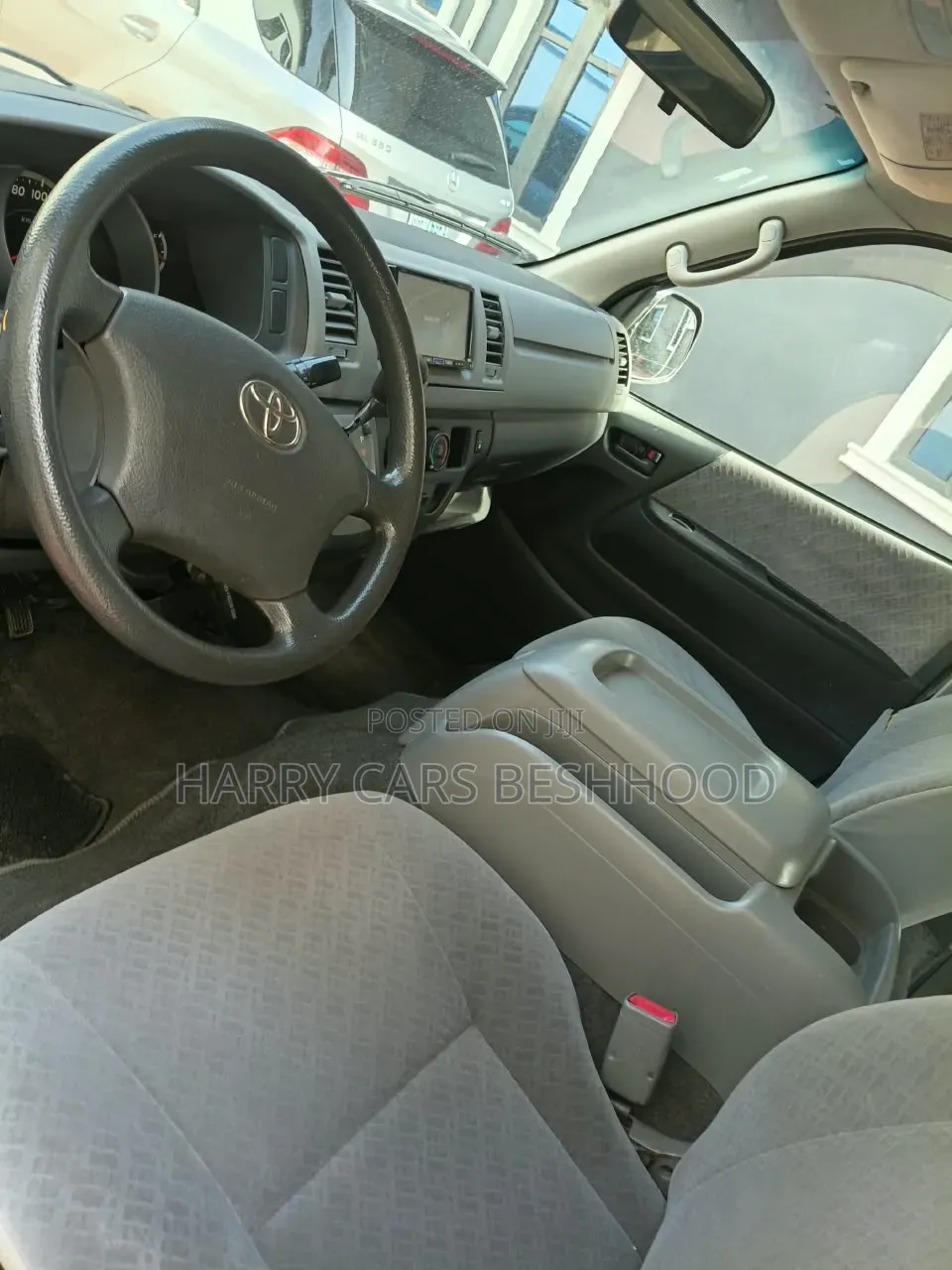 Toyota HiAce 2012 Grey