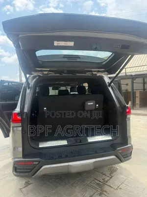 Lexus LX 600 2024 Gray