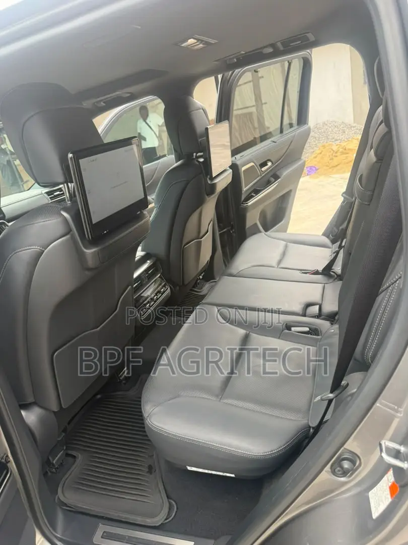 Lexus LX 600 2024 Gray