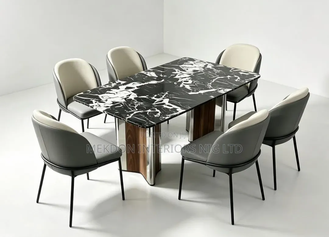 Exotic Mable Top Dining Set