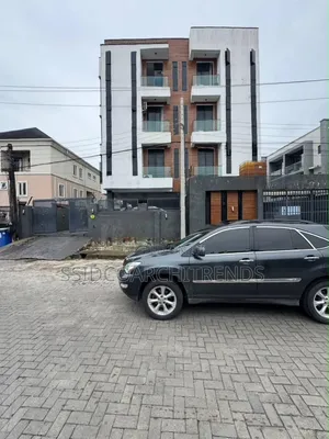2bdrm Apartment in Gated Compound, Chevron for rent