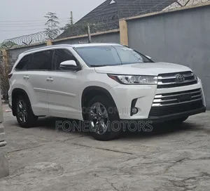 Toyota Highlander Limited Platinum 4x4 V6 (3.5L 6cyl 8A) 2017 White