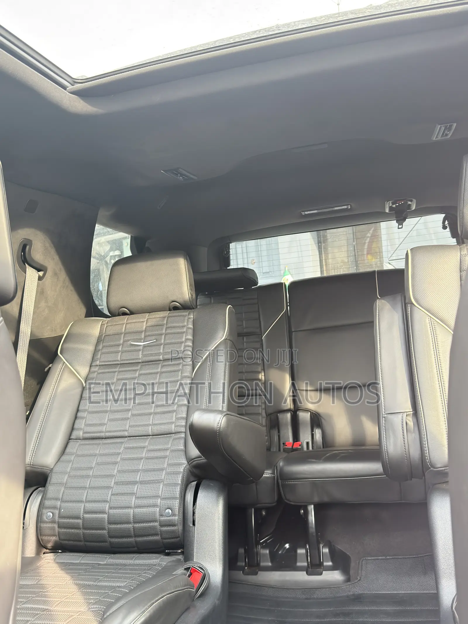 Cadillac Escalade 2024 White