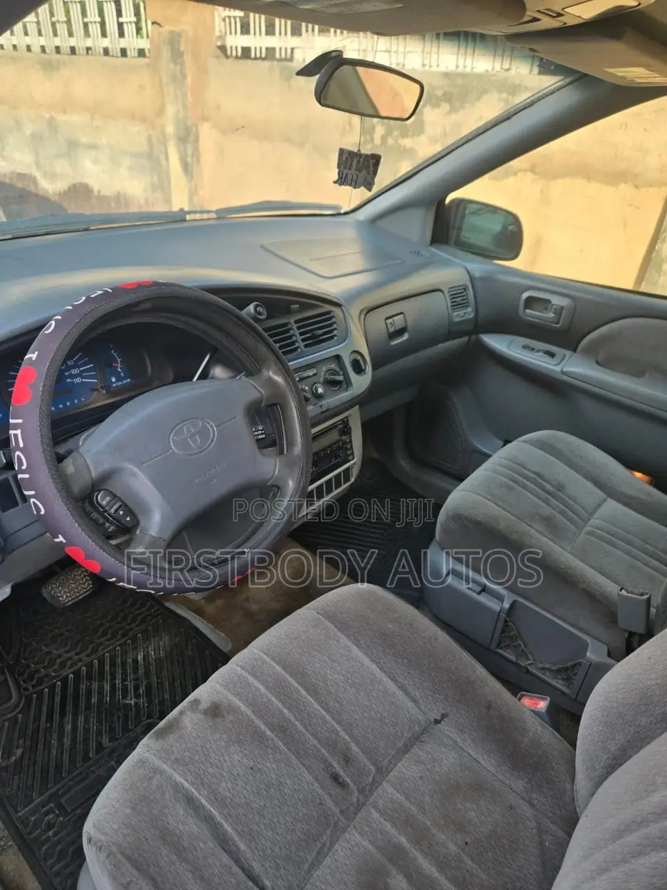 Toyota Sienna 2002 Gray