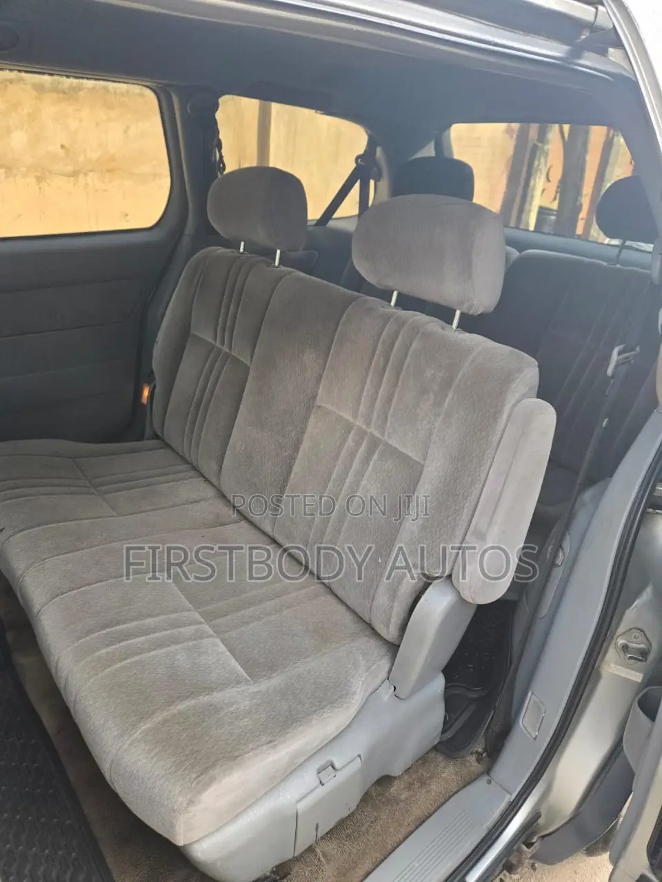 Toyota Sienna 2002 Gray