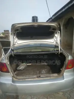 Toyota Corolla 1.4 2004 Silver