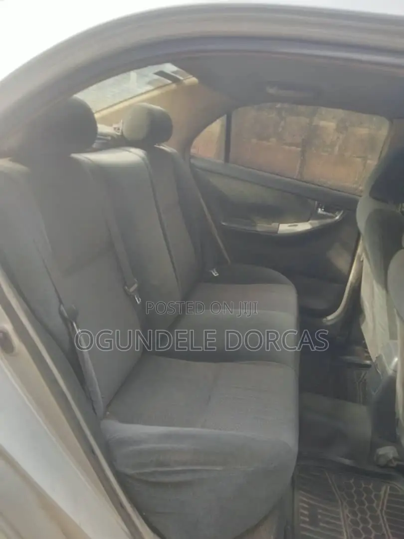 Toyota Corolla 1.4 2004 Silver