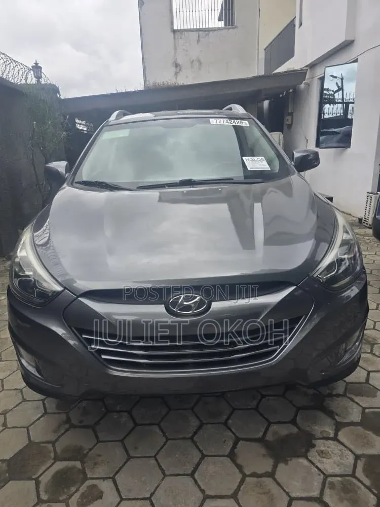 Hyundai Tucson GLS AWD 2015 Gray