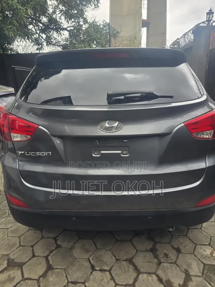 Hyundai Tucson GLS AWD 2015 Gray