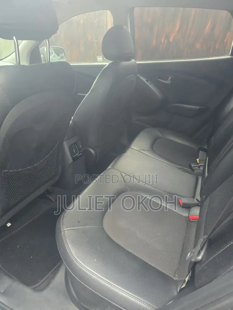 Hyundai Tucson GLS AWD 2015 Gray
