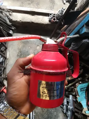Oil Can With a Flexible Spout