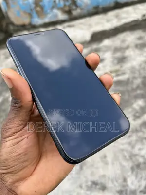 Apple iPhone XR 64 GB Black