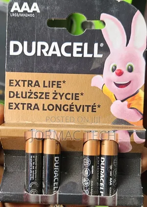 AAAby 4 Duracell Alkaline Batteries Original R3