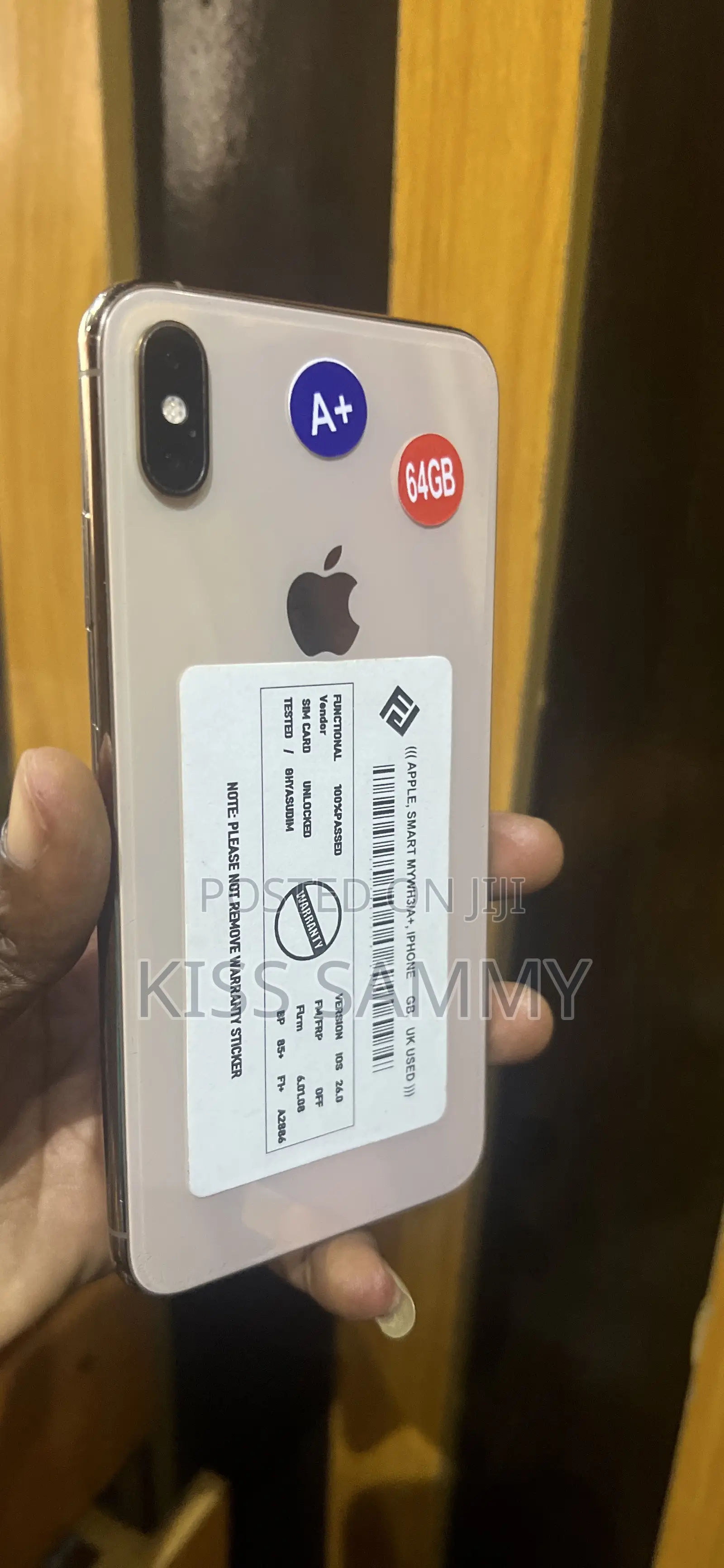 Apple iPhone XS Max 64 GB Gold