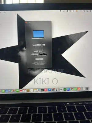 Laptop Apple MacBook Pro 2020 16GB Apple M1 Pro SSD 256GB