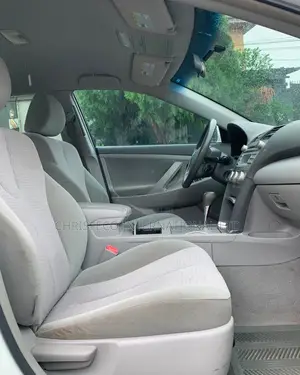 Toyota Camry 2010 White