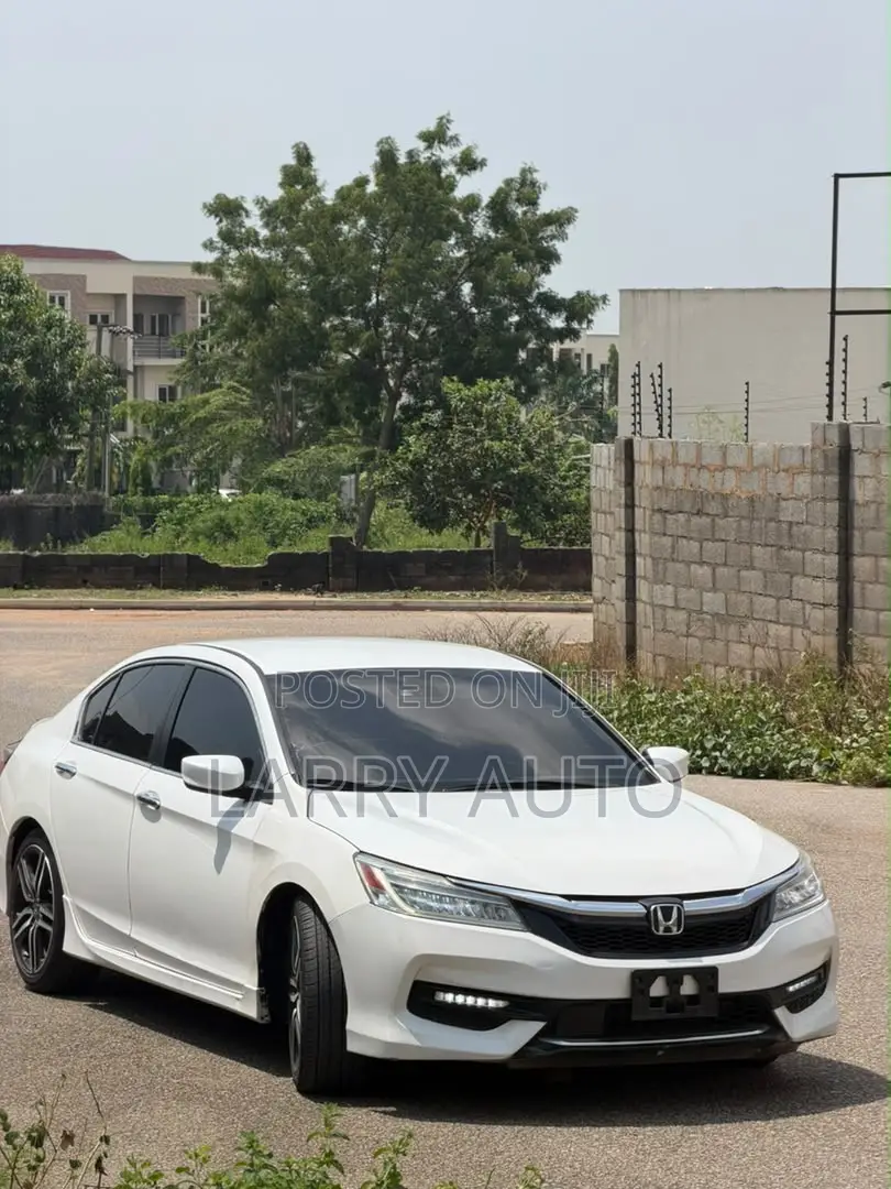 Honda Accord 2017 White
