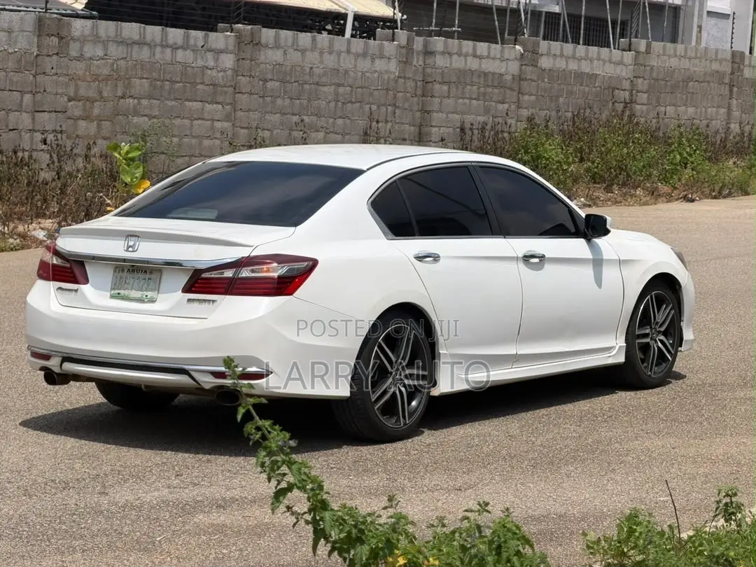Honda Accord 2017 White