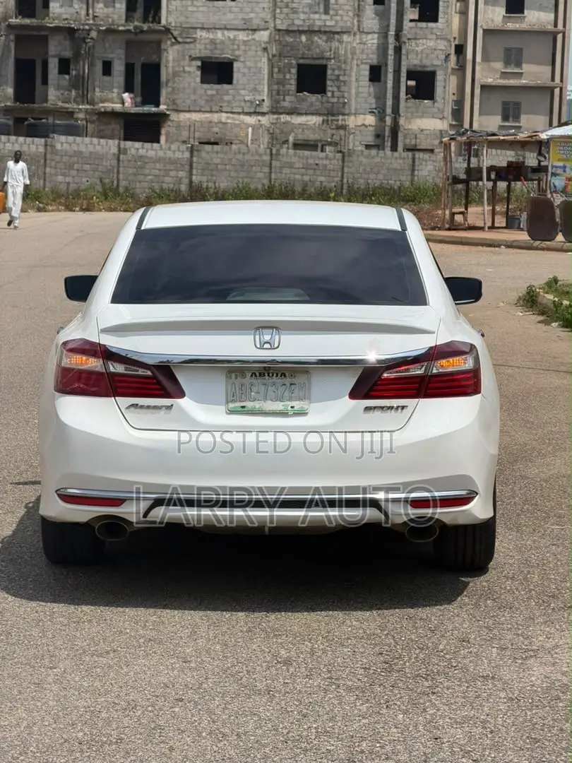 Honda Accord 2017 White