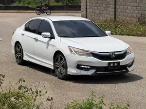 Honda Accord 2017 White