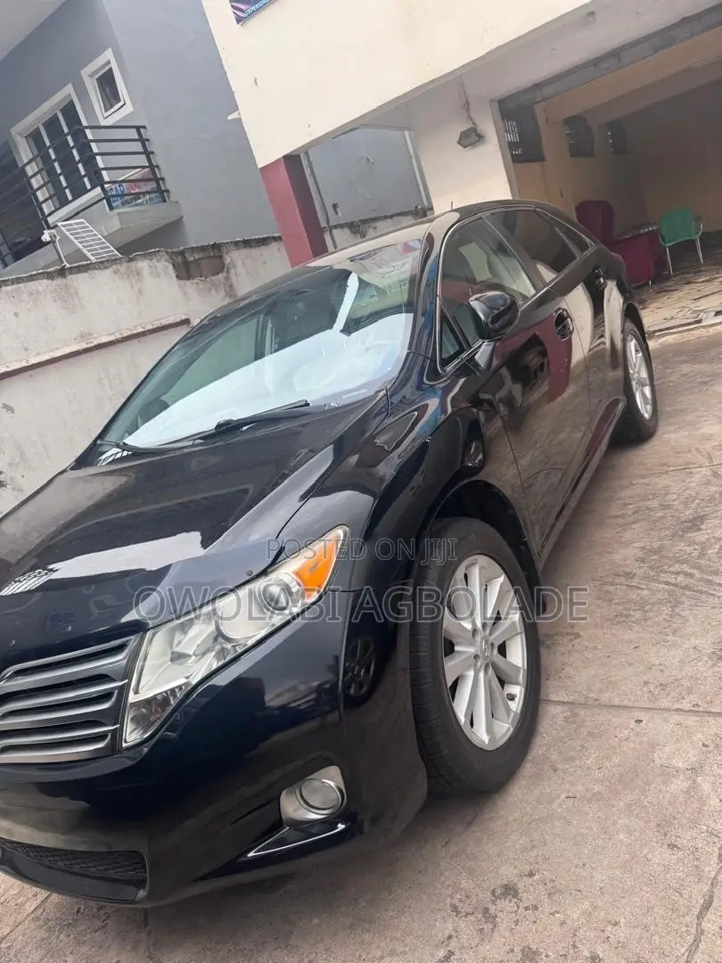 Toyota Venza AWD 2010 Black