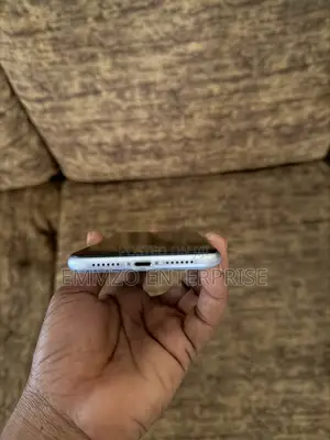 Apple iPhone XR 64 GB Blue