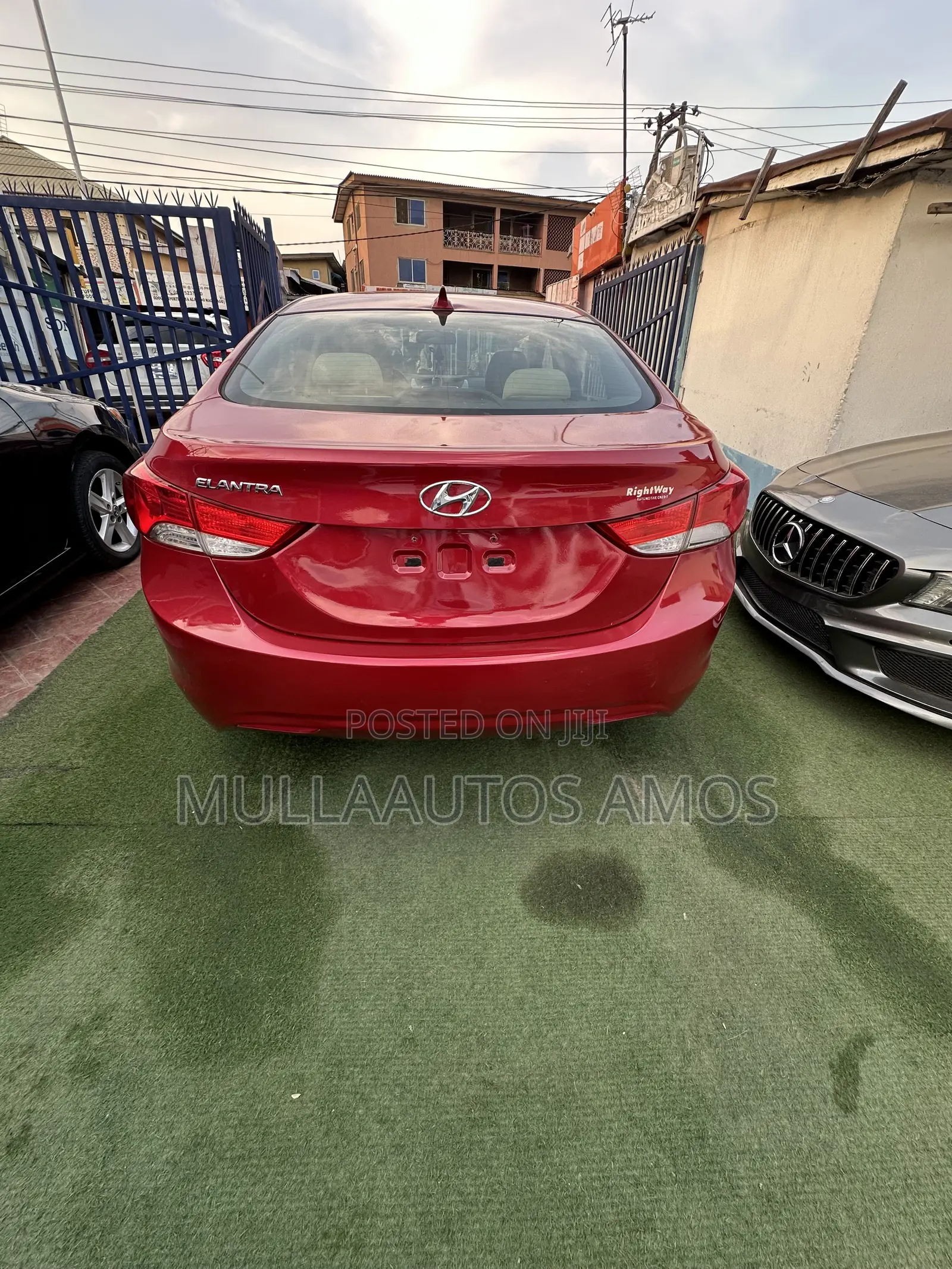 Hyundai Elantra Limited 2011 Red