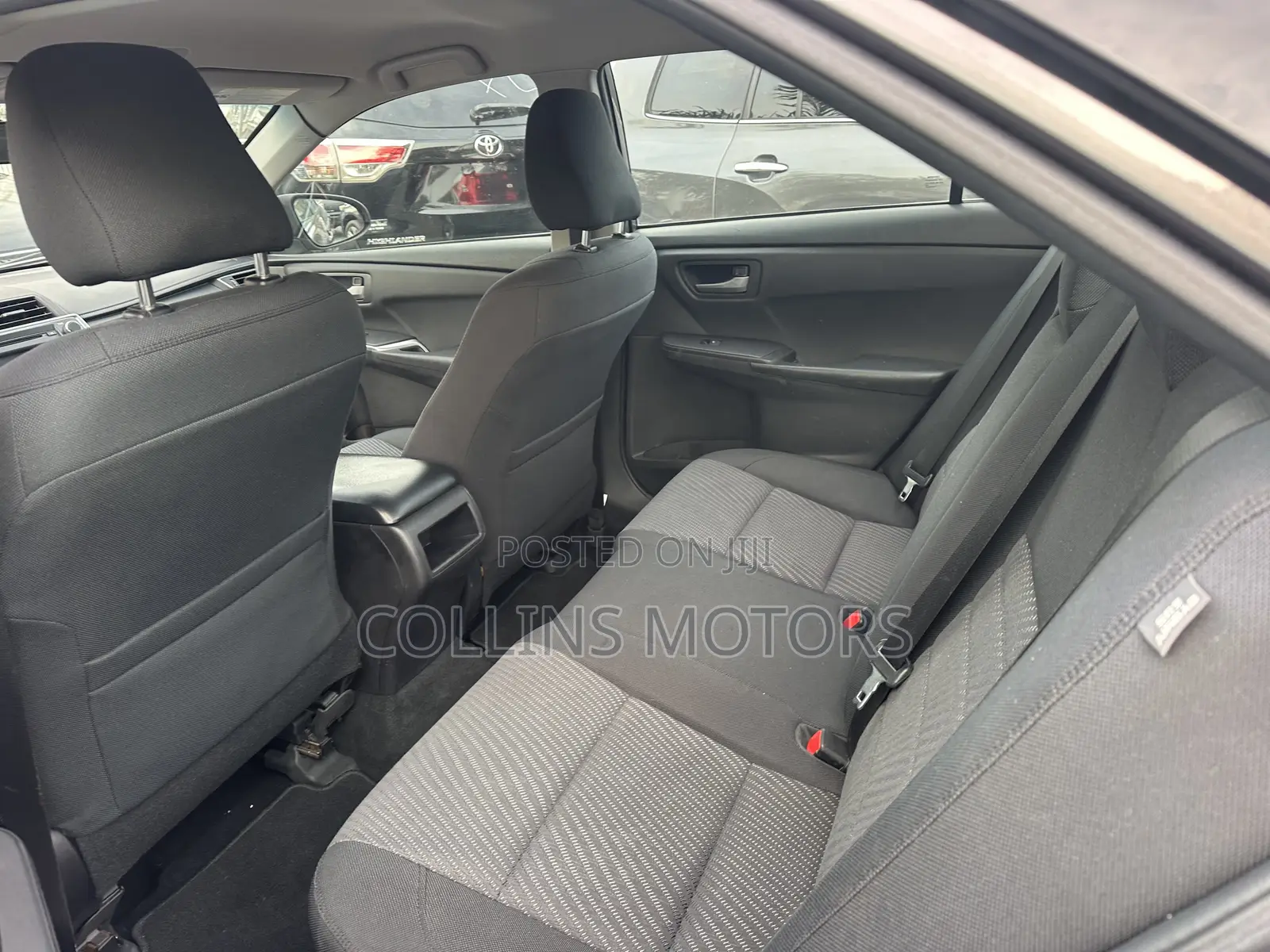Toyota Camry 2016 Gray