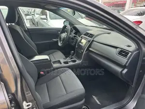 Toyota Camry 2016 Gray