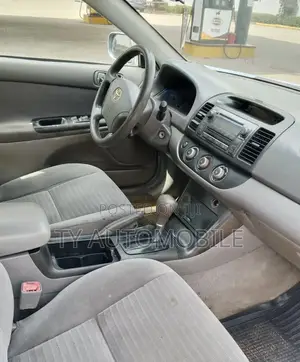 Toyota Camry 2005 Blue