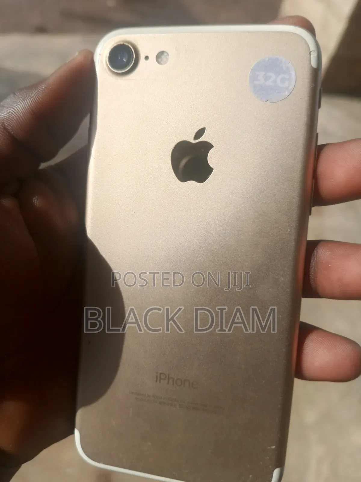Apple iPhone 7 32 GB Gold