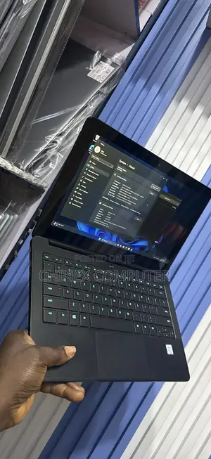 Laptop Razer Blade Stealth 8GB Intel Core i7 SSD 256GB