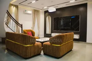 2-Bedroom Duplex Luxury Apartment Suite-1