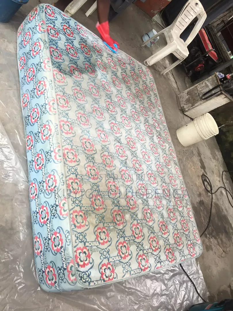 Sofas Cleaning