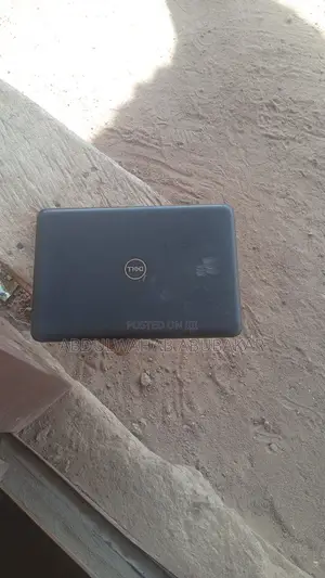 Laptop Dell Latitude 3180 4GB Intel Core i3 SSD 128GB